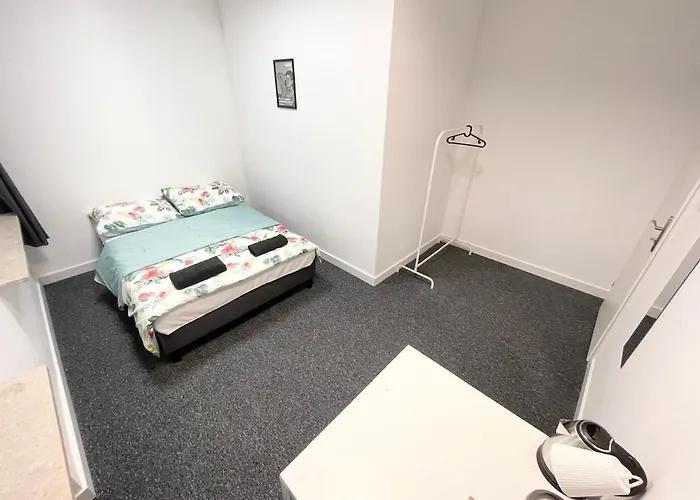 Fantastic Waw - Ch5 Room B106